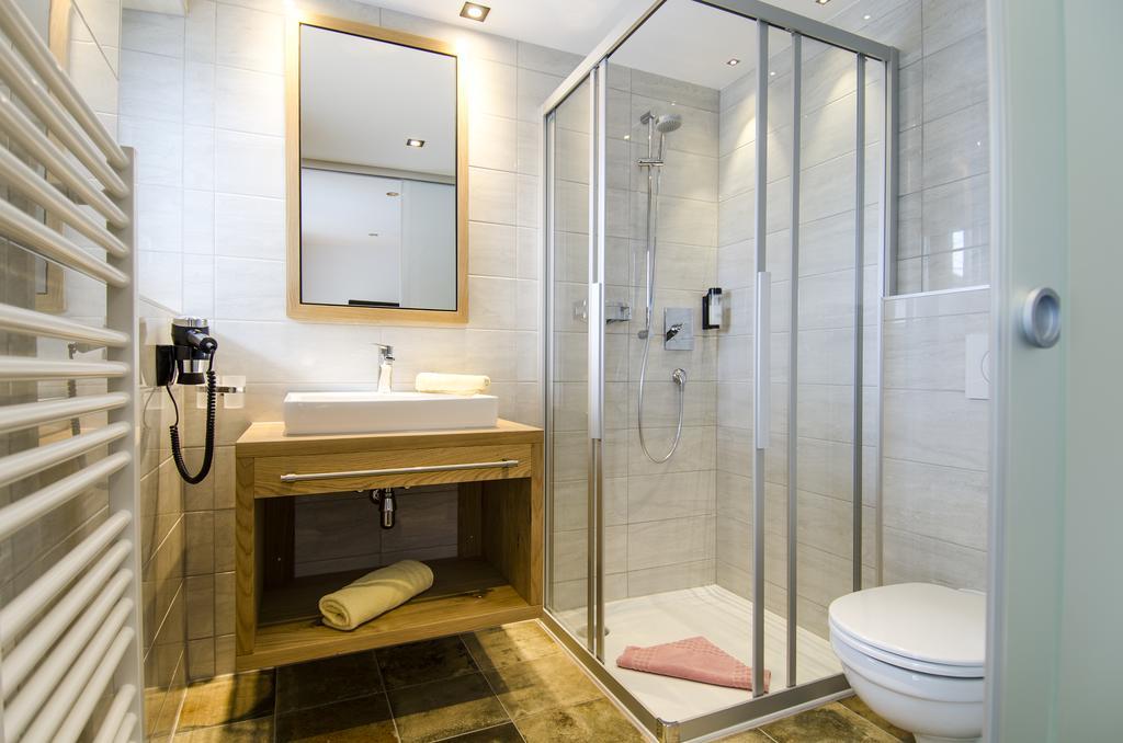 Hotel Garni Persutt イシュグル エクステリア 写真