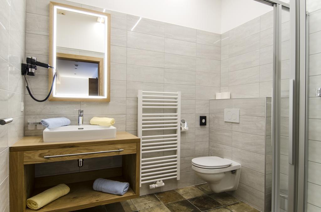 Hotel Garni Persutt イシュグル エクステリア 写真